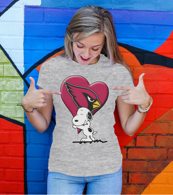 Snoopy Hugging Arizona Cardinals Heart T-Shirt
