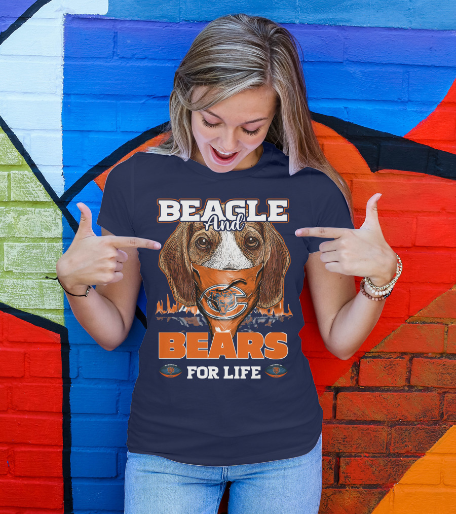 BEAGLE AND BEARS FOR LIFE CHICAGO BEARS T-Shirt