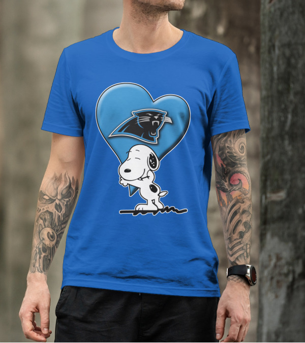Snoopy Hugging Carolina Panthers Heart With Iconic T-Shirt