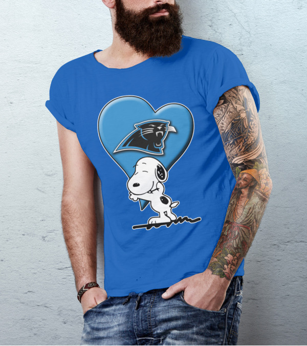 Snoopy Hugging Carolina Panthers Heart With Iconic T-Shirt