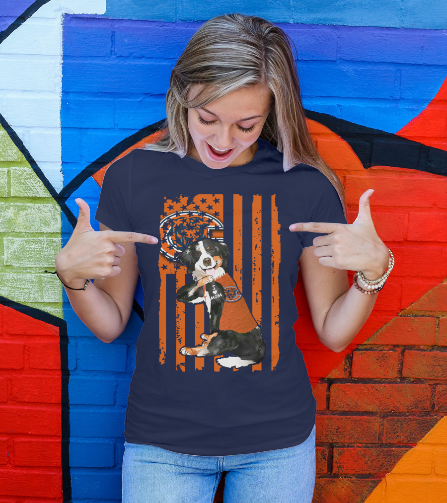 Border Collie Chicago Bears I Love Mom Football Fan Flag T-Shirt
