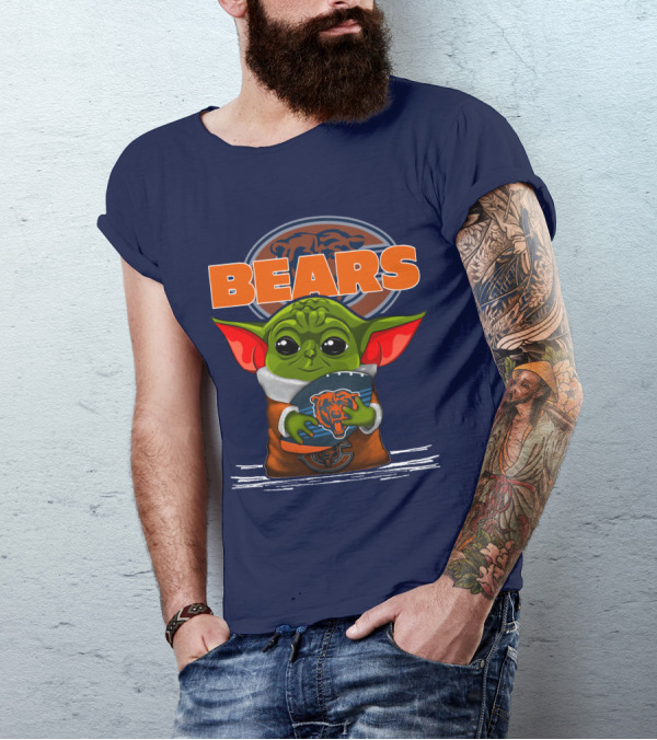 Yoda Holding Football With Chicago Bears T-Shirt