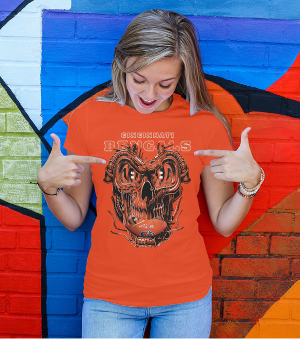 CINCINNATI BENGALS Dragonskull Football T-Shirt