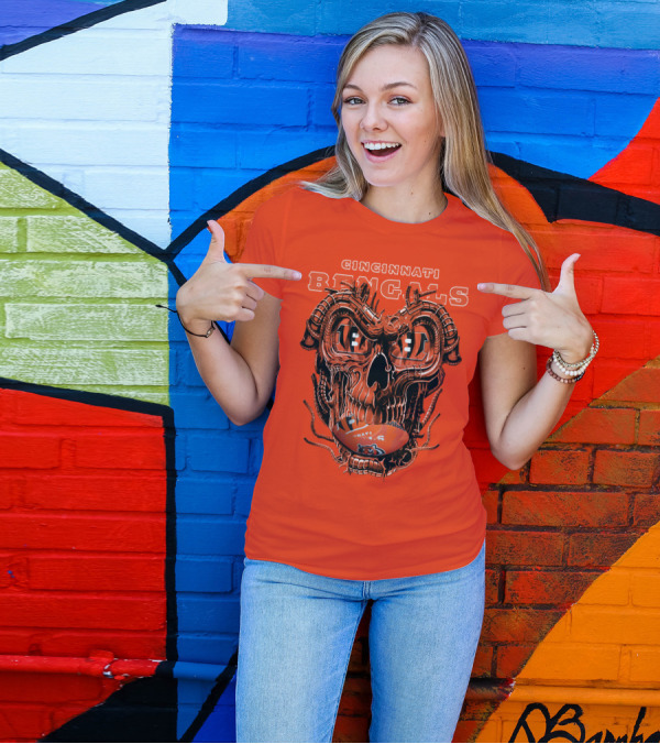 CINCINNATI BENGALS Dragonskull Football T-Shirt