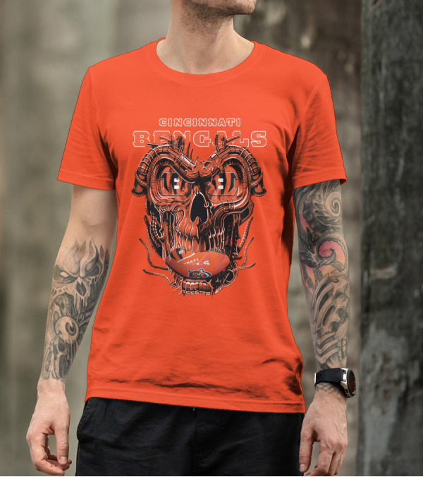 CINCINNATI BENGALS Dragonskull Football T-Shirt