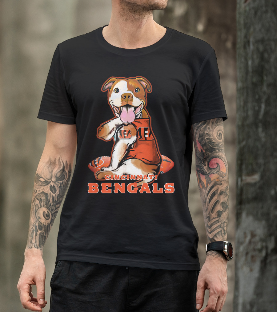CINCINNATI BENGALS Pittbull Mascot Football T-Shirt