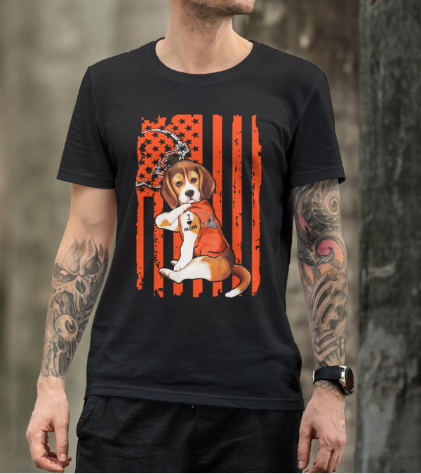 Beagle Cleveland Browns I Mom Retro Football Helmet And Stars T-Shirt