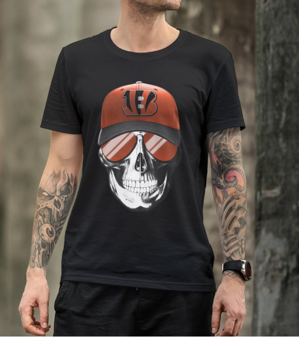 Skull Cincinnati Bengals Hat And Sunglasses T-Shirt