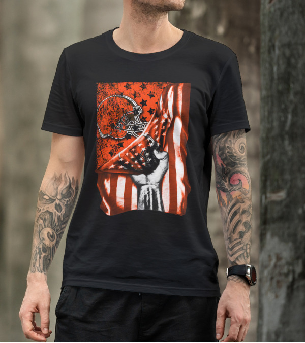 Cleveland Browns Football Helmet American Flag Fist T-Shirt