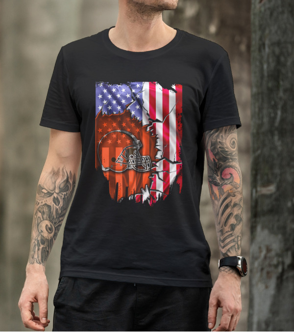 Cleveland Browns Helmet American Flag T-Shirt