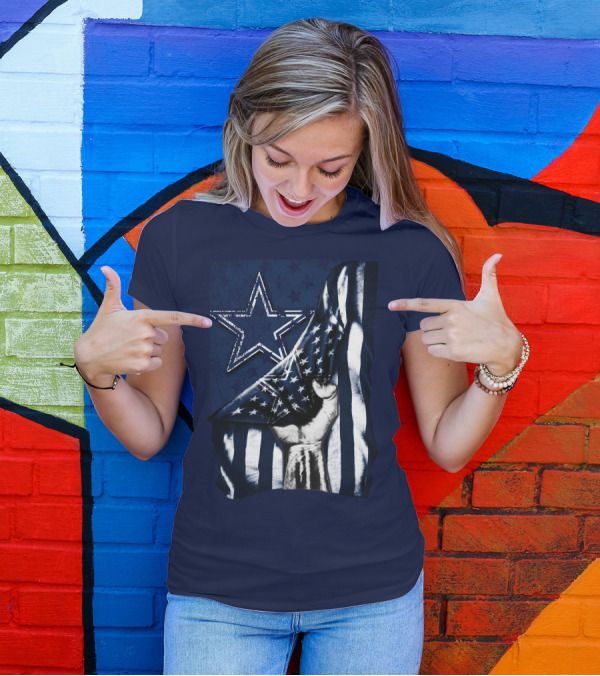 Dallas Cowboys Star With American Flag And Fist T-Shirt