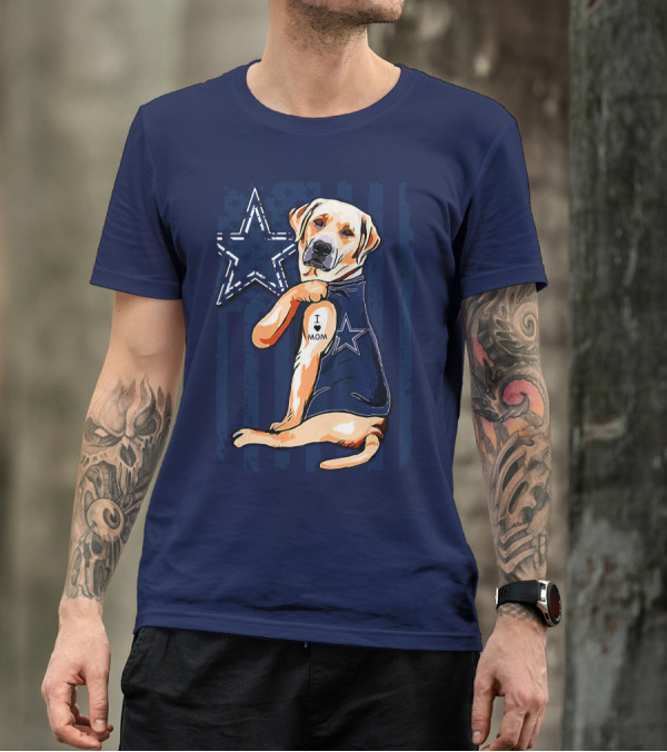 Labrador Retriever Loves Mom Dallas Cowboys Fan T-Shirt