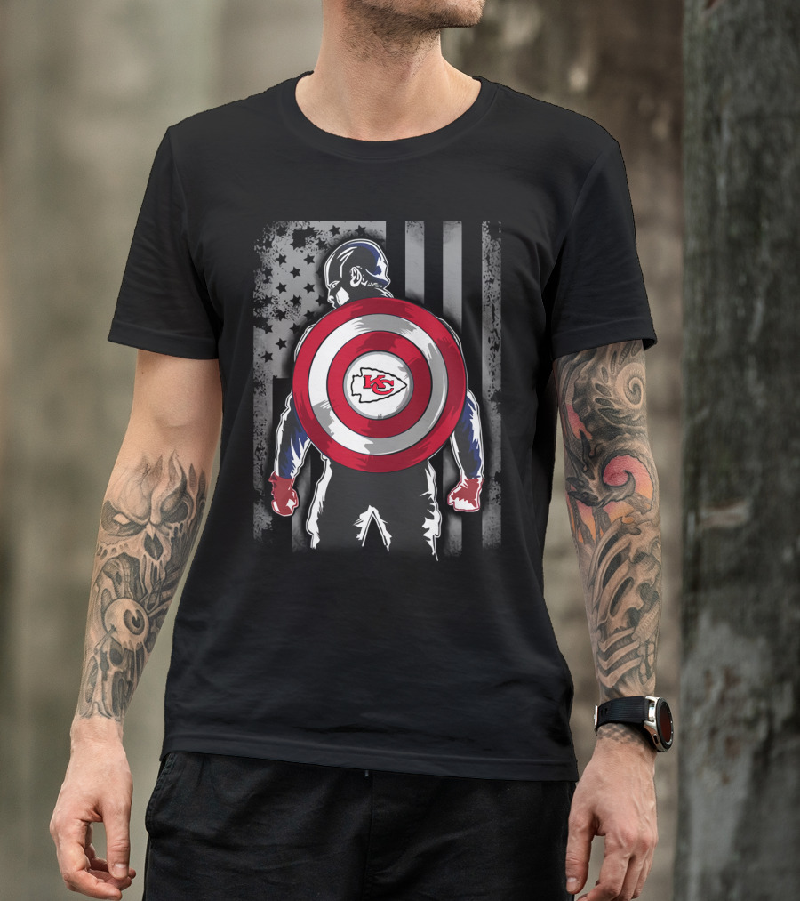 Kansas City Chiefs Captain America Shield With American Flag T-Shirt