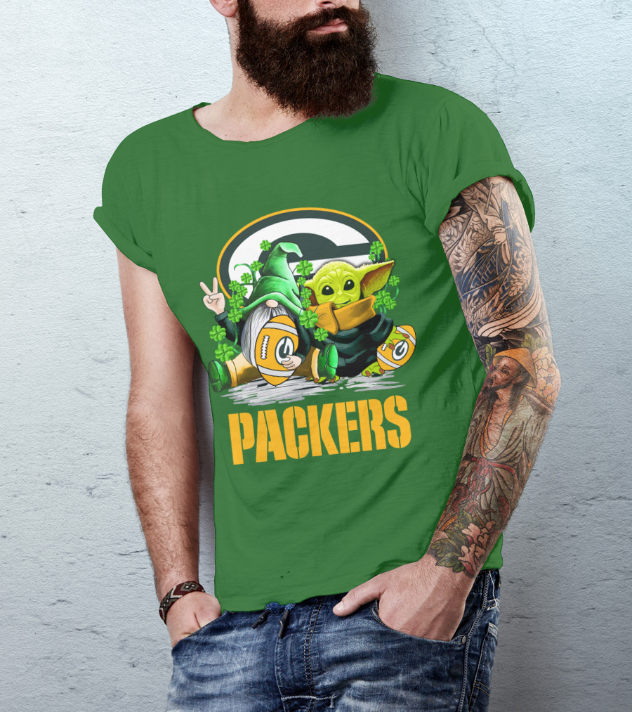 Green Bay Packers Shamrock Gnome And Alien Football St. Patrick's Day T-Shirt