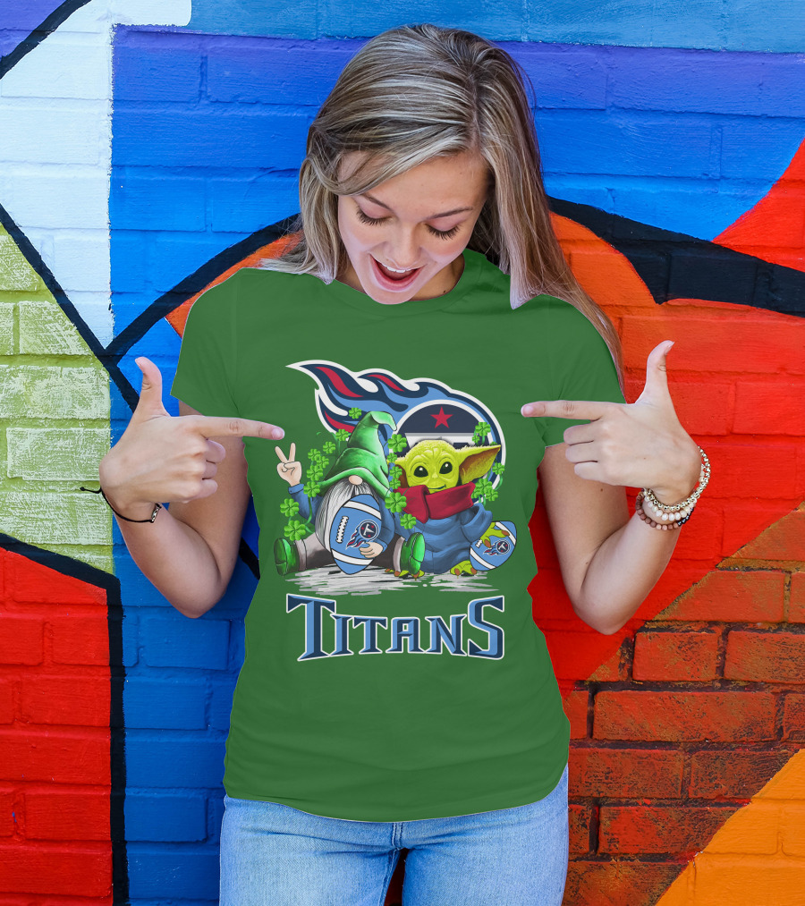 Tennessee Titans St. Patrick’s Day Gnome And Alien Football T-Shirt