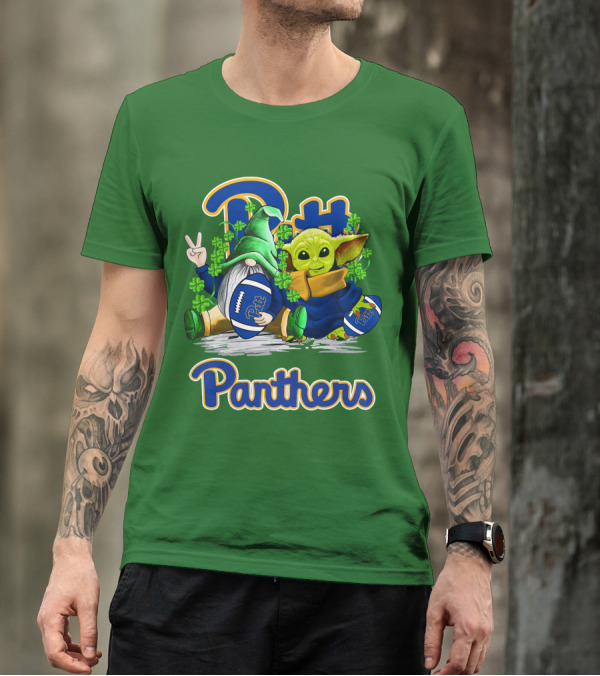 Pitt Panthers St. Patrick’s Day Football Gnome And Baby Yoda With Shamrocks T-Shirt