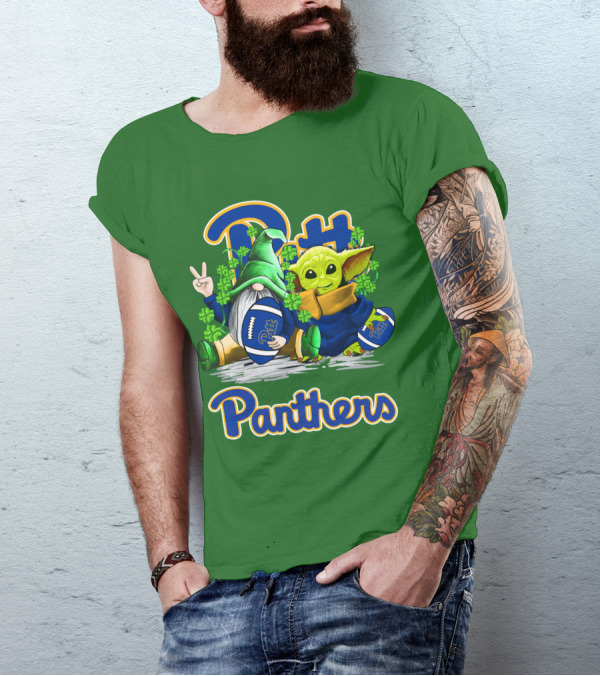 Pitt Panthers St. Patrick’s Day Football Gnome And Baby Yoda With Shamrocks T-Shirt