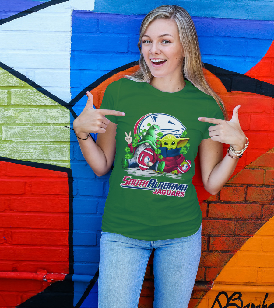 South Alabama Jaguars Football St. Patrick's Day Gnome And Baby Alien With Shamrocks T-Shirt