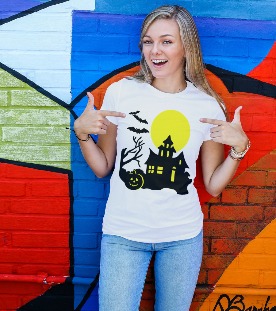 Halloween Pumpkin Bat Haunted House Silhouette Full Moon Scene T-Shirt
