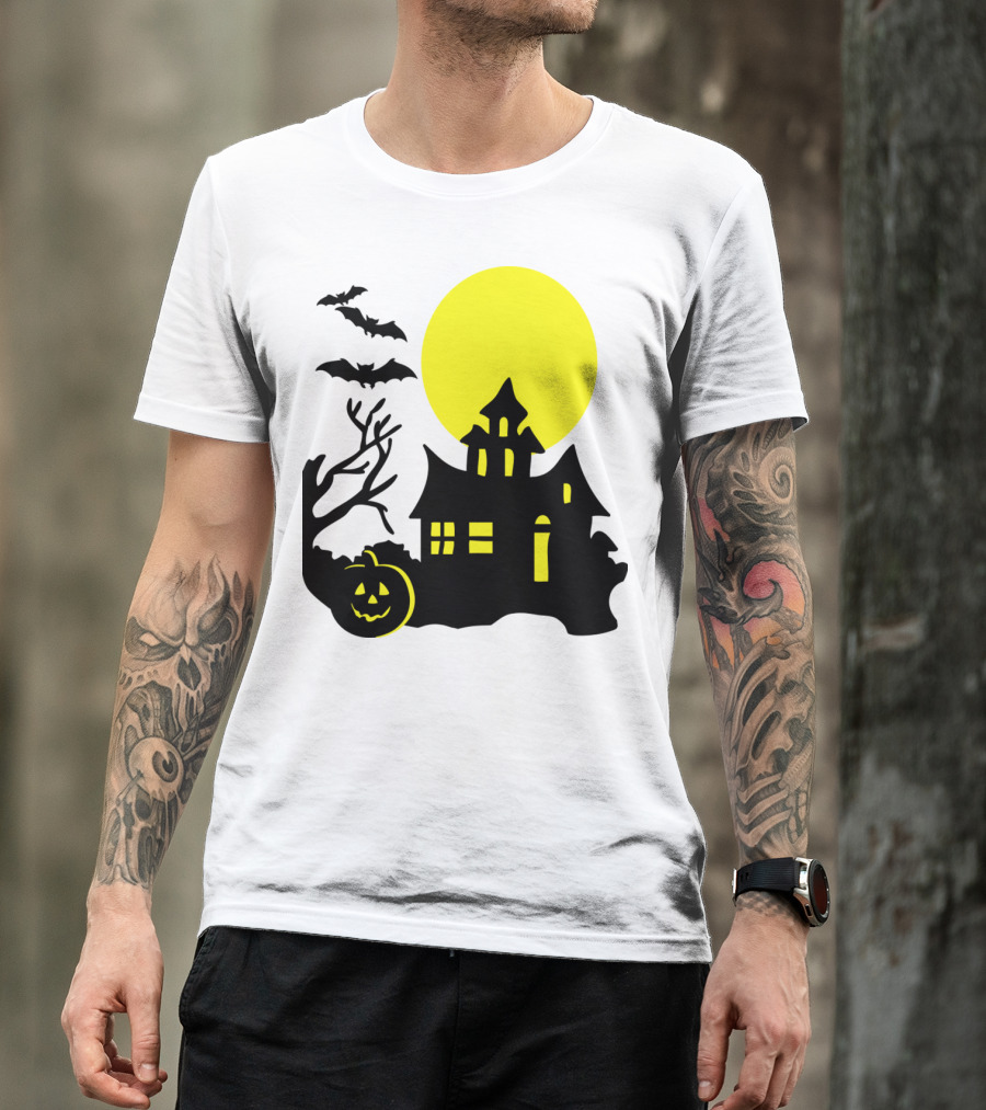 Halloween Pumpkin Bat Haunted House Silhouette Full Moon Scene T-Shirt