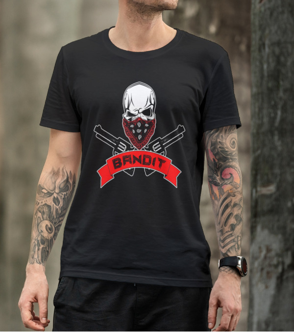Bandit Skull Red Bandana Crossed Revolvers Skeleton Marshall T-Shirt
