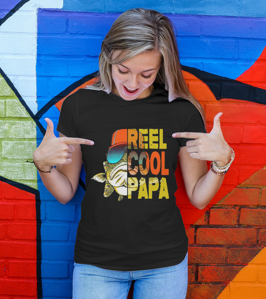 Reel Cool Papa Fish With Sunglasses And Cap T-Shirt