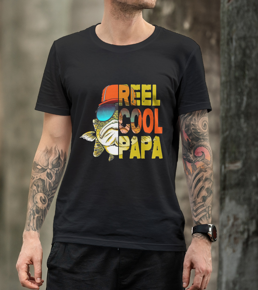 Reel Cool Papa Fish With Sunglasses And Cap T-Shirt