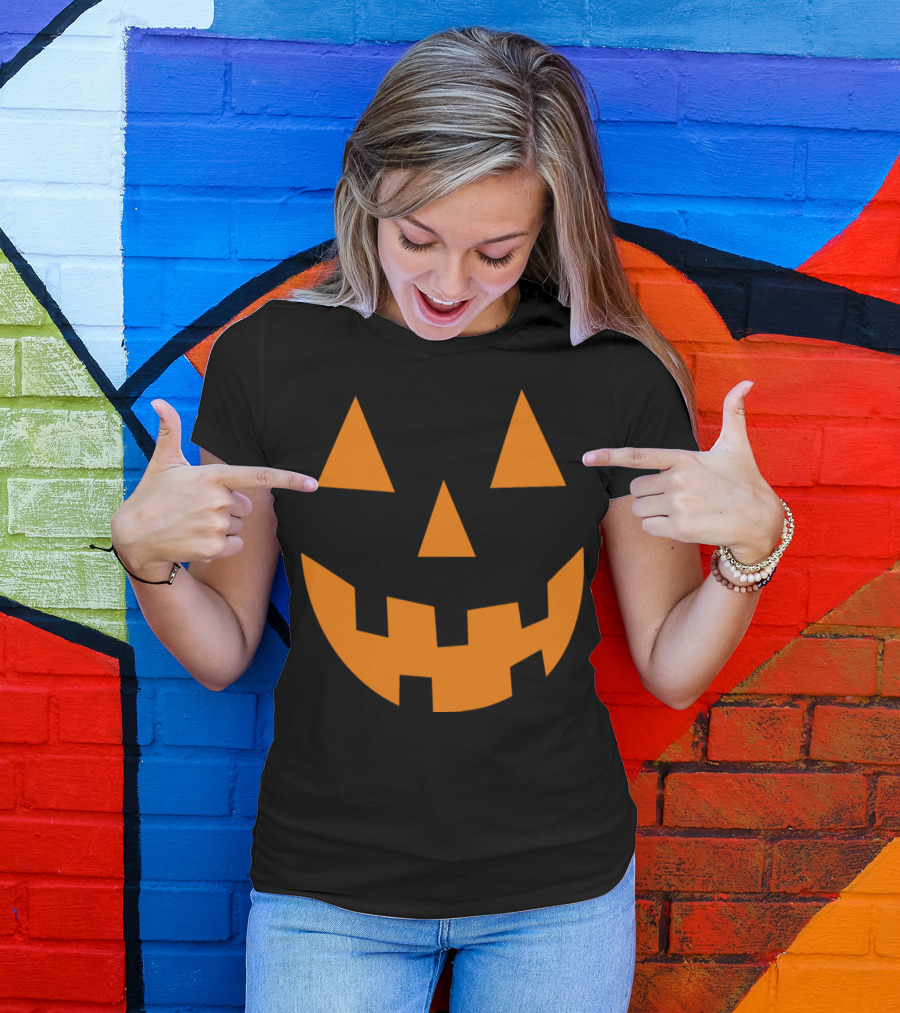 Halloween Pumpkin Jack-O'-Lantern Face Horror Classic T-Shirt