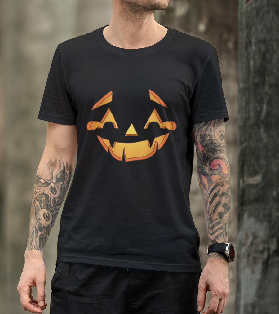 Halloween Laughing Pumpkin Emoticon With Glowing Jack-o'-Lantern Face T-Shirt