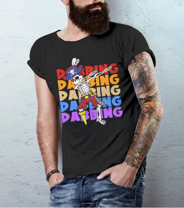 Vintage Halloween Dabbing Pirate Skeleton Bone Skull T-Shirt