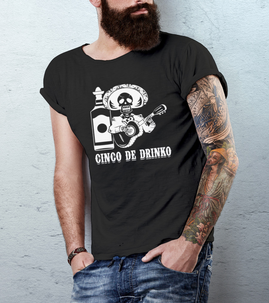 Mariachi Skeleton Cinco De Drinko Funny Mexican Sombrero Guitar Bottle T-Shirt