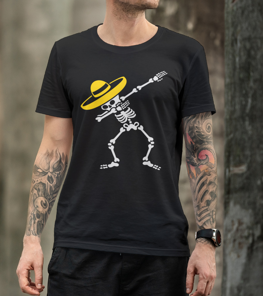 Dabbing Skeleton Sombrero Mexico Cinco De Mayo T-Shirt