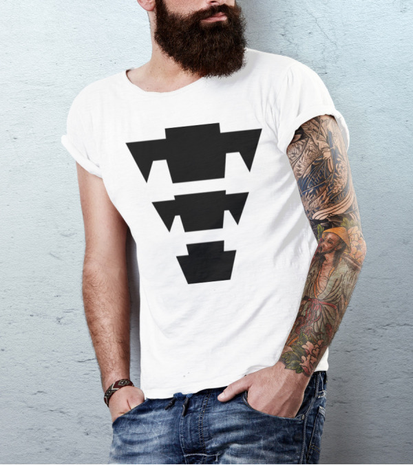 Sacrum Geometric Symbol T-Shirt