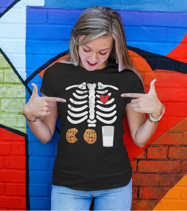 Cookies Skeleton Milk Red Heart Mom Kids Mama T-Shirt