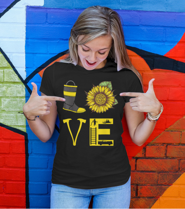 LOVE Firefighter Sunflower Rescue Gear Emblem Firetruck Hero T-Shirt