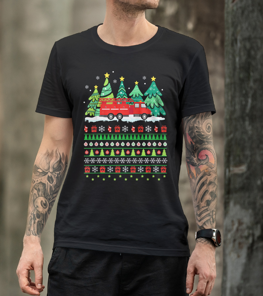 Merry Christmas Firefighter Holiday Tree And Fire Truck Snowflakes Gifts T-Shirt