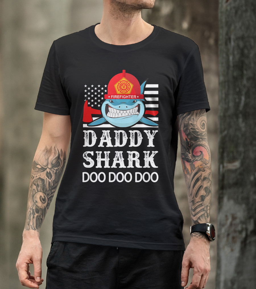 Daddy Shark Doo Doo Doo Firefighter USA Flag Helmet T-Shirt