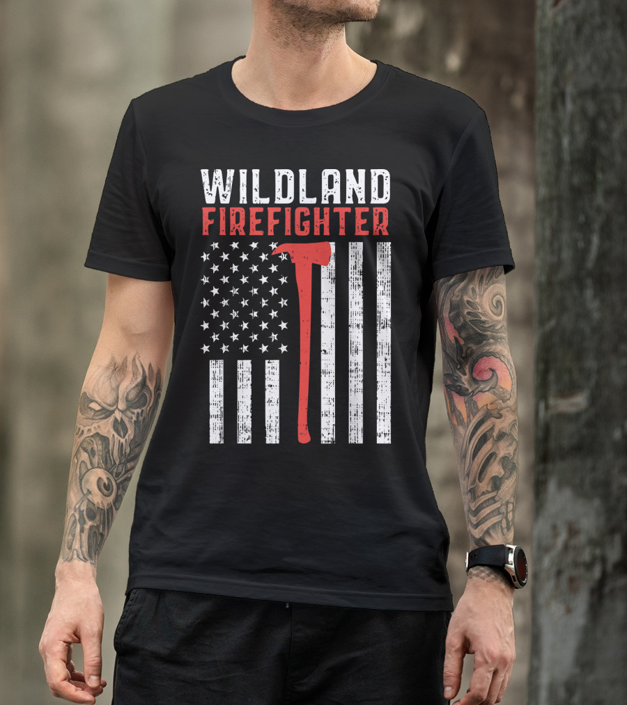 Wildland Firefighter US Flag Thin Red Line Axe T-Shirt