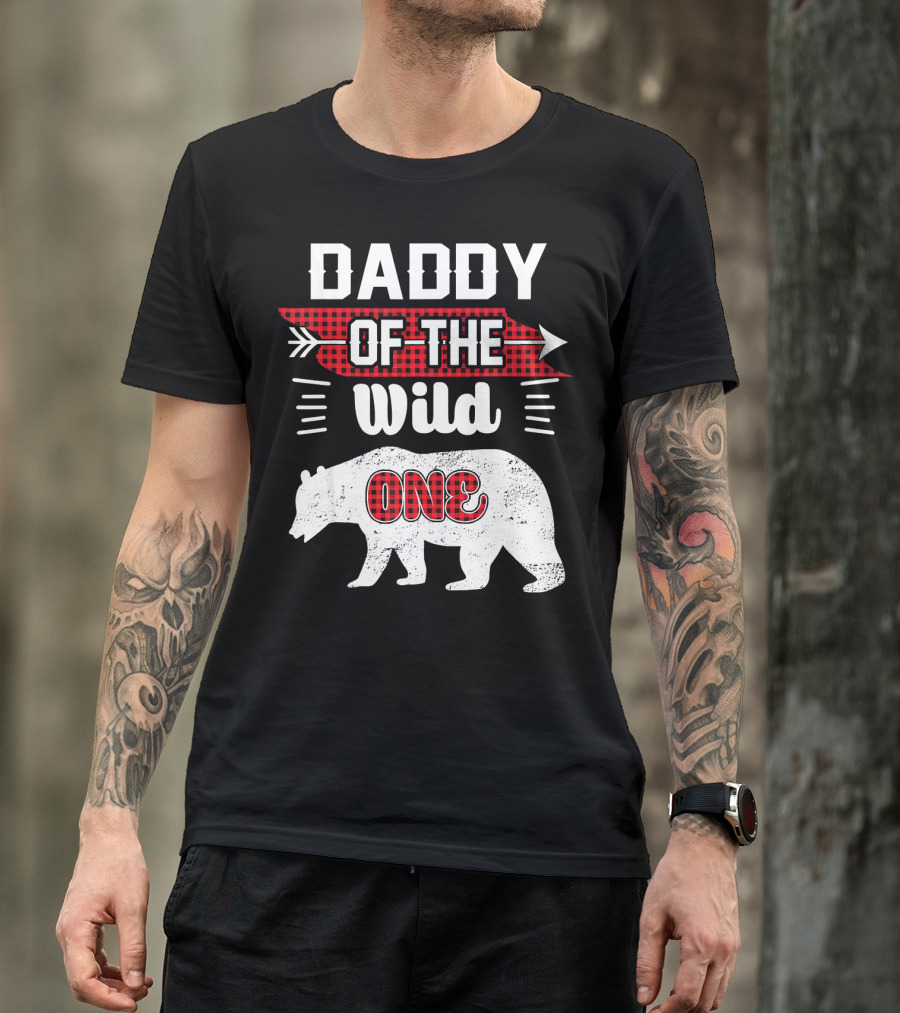 Daddy Of The Wild One Bear Arrow Plaid T-Shirt