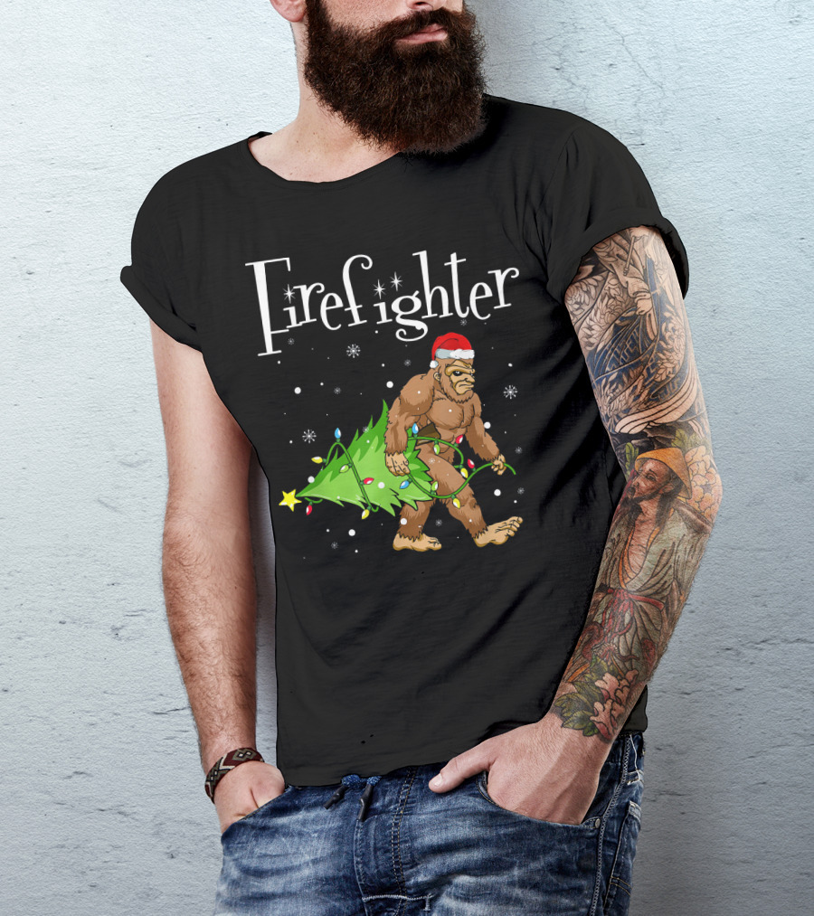 Firefighter Bigfoot Funny Sasquatch Christmas Santa Hat T-Shirt
