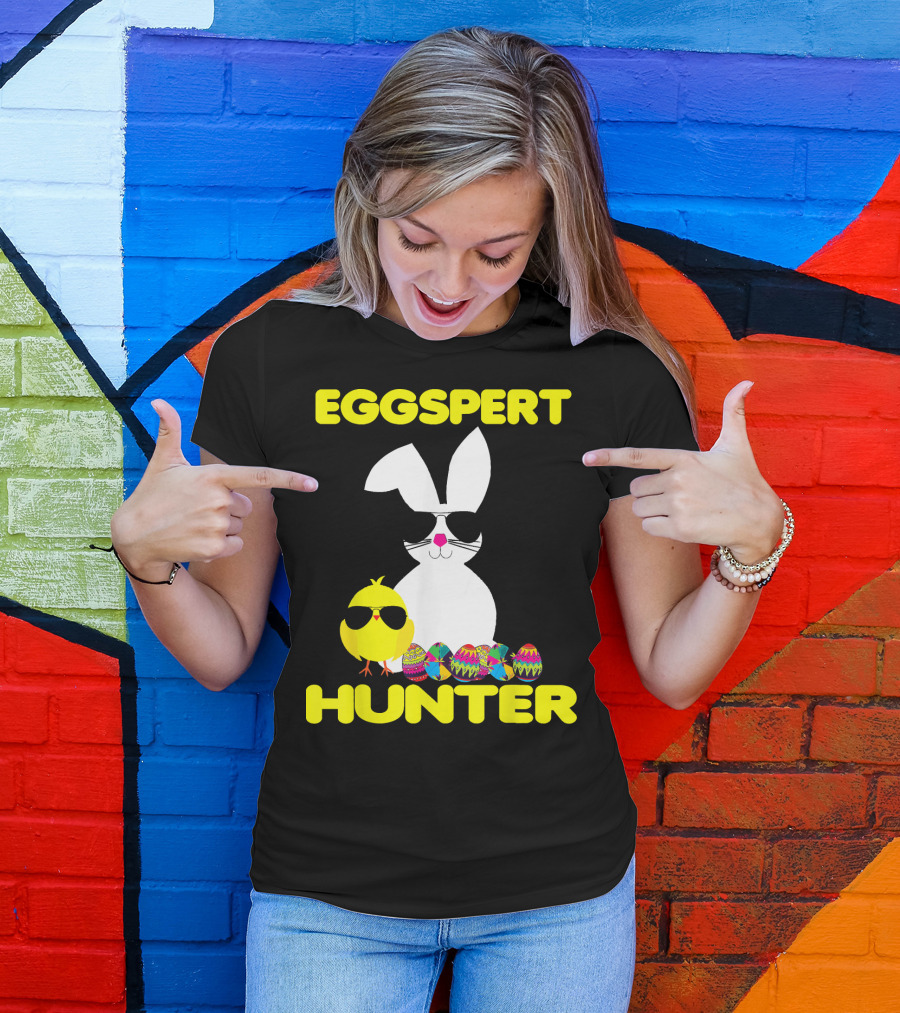 Eggspert Hunter Easter Outfit Girls T-Shirt