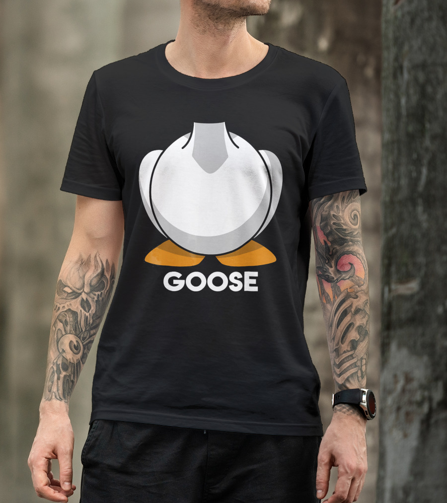 Halloween Goose Costume Funny Couple Friend Gro T-Shirt