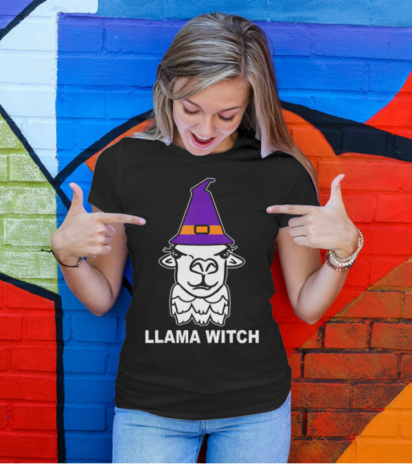 Llama Witch Halloween Funny Alpaca Lovers Creepy Hat T-Shirt