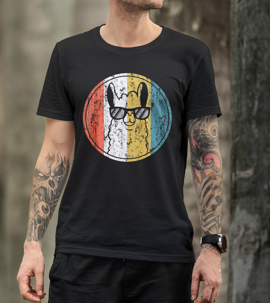 Llama Alpaka Vintage Retro Sunglasses Striped Circle T-Shirt