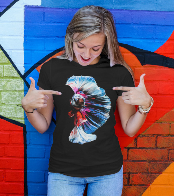 Betta Splendens Exotic Freshwater Fish Magnificent Display T-Shirt
