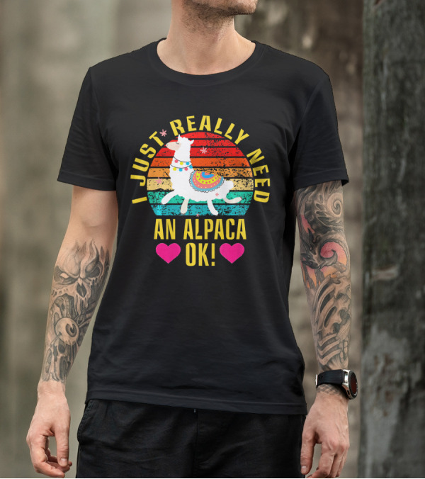 I Just Really Need An Alpaca OK Vintage Style With Hearts T-Shirt