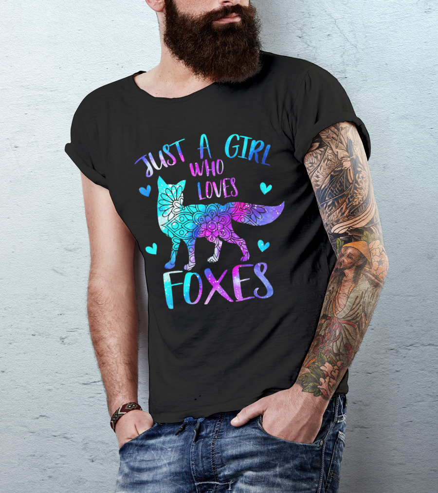 Just A Girl Who Loves Foxes Multicolor Floral Pattern With Hearts T-Shirt