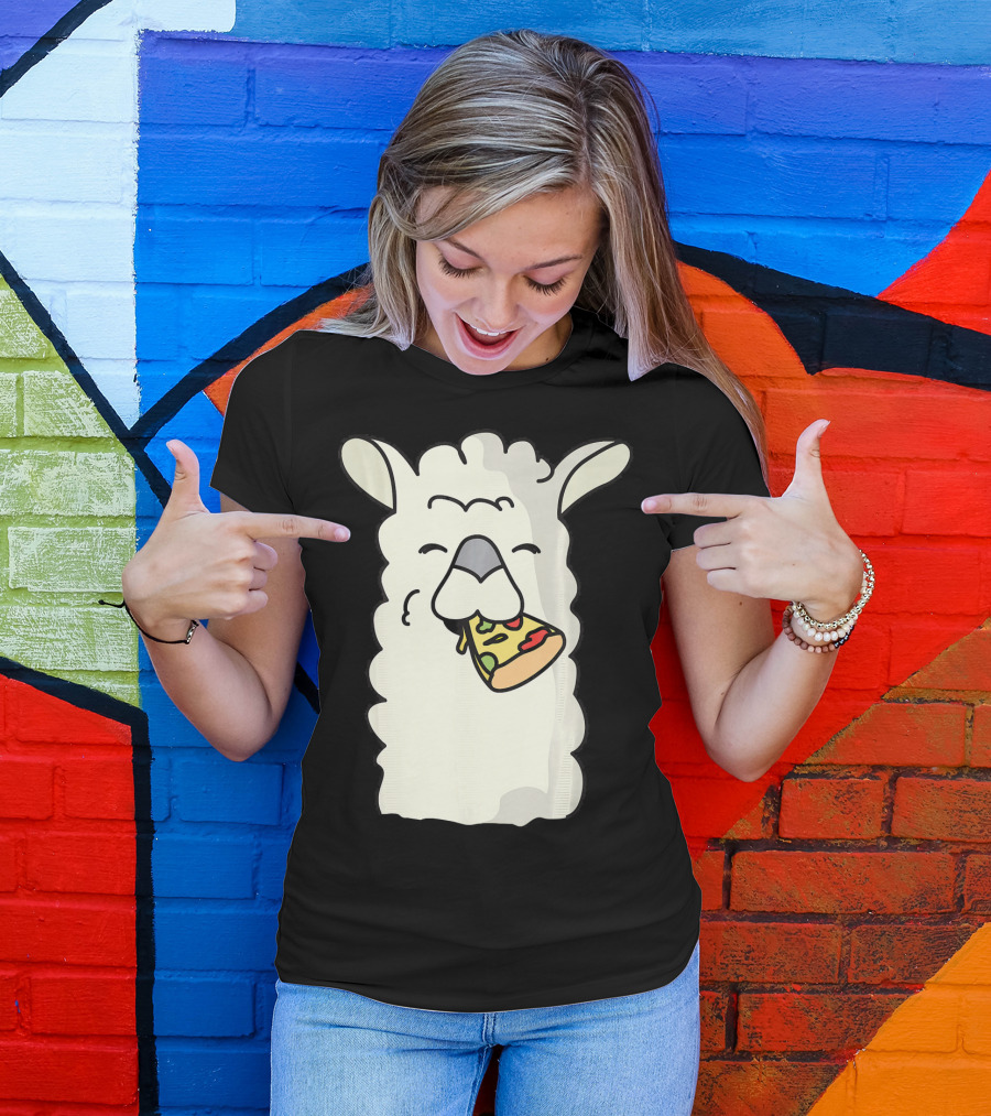 Llama Eating Pizza Funny Alpaca Snack Moment T-Shirt