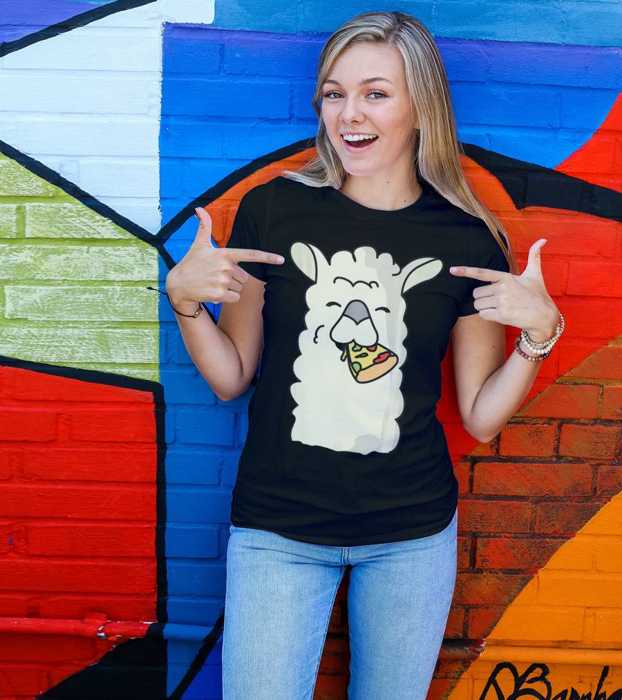 Llama Eating Pizza Funny Alpaca Snack Moment T-Shirt