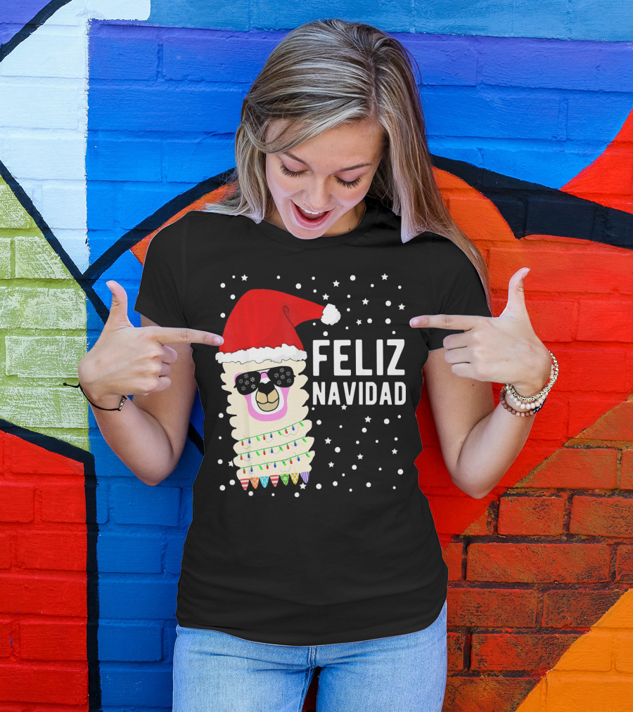 Feliz Navidad Funny Llama Alpaca Christmas Santa Hat T-Shirt